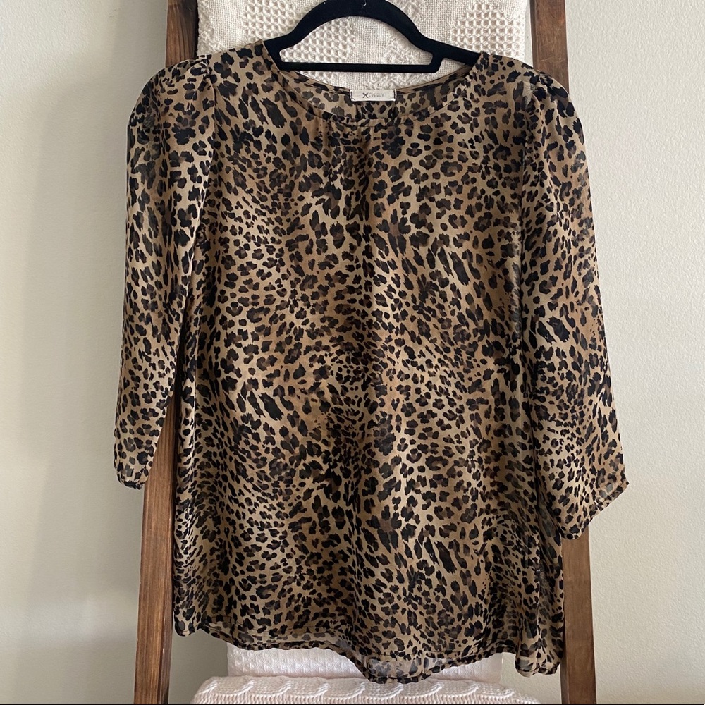 NWOT Everly cheetah print 3/4 sleeve chiffon blouse